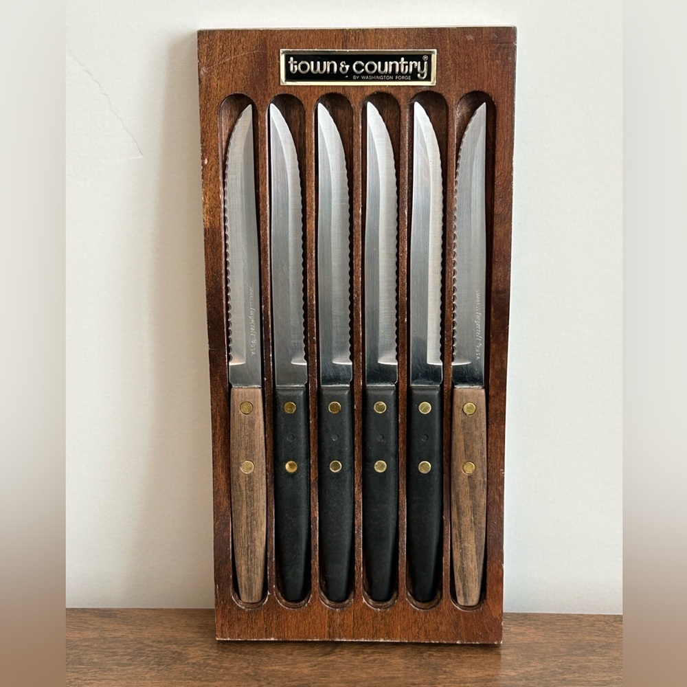 VTG FORGECRAFT TOWN & COUNTRY 6 PC STAINLESS SERRATED STEAK KNIFE SET WOOD RACK - Picture 5 of 6